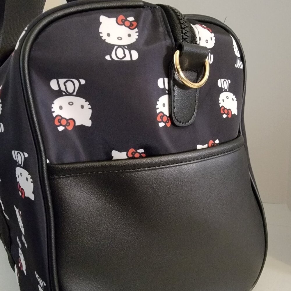 Hello Kitty Duffle Bag Sanrio Navy Weekender Travel Gym Overnight Bag New - Picture 4 of 10
